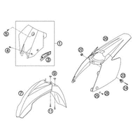 VERKLEIDUNGSTEILE / KOTFLUEGEL