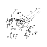 KRAFTSTOFFTANK / SITZBANK / ABDECKUNG 