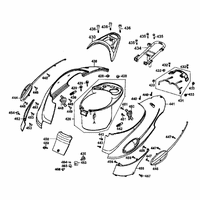 Hintere Verkleidungen & Helmbox