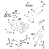 KRAFTSTOFFTANK / SITZBANK  / SPOILER